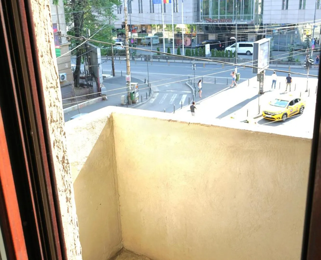 Apartment Spacious 4Br, 3Bt With 3 Balconies Bucharest